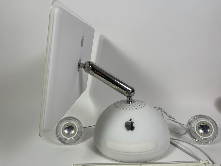 iMac G4 Computer With Speakers And Keyboard (No Mouse) [Photo 9]