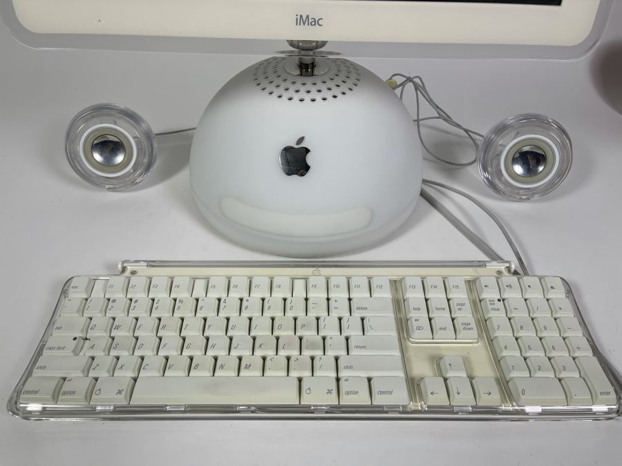 iMac G4 Computer With Speakers And Keyboard (No Mouse) [Photo 4]