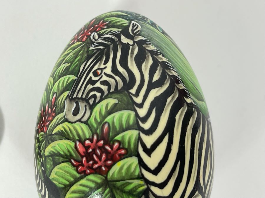 Handpainted Zebra Egg [Photo 3]