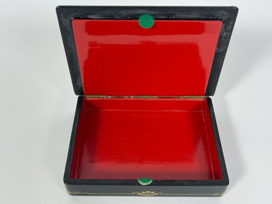 Hand Painted Signed Russian Lacquer Box 5.5W X 4D X 1H [Photo 14]