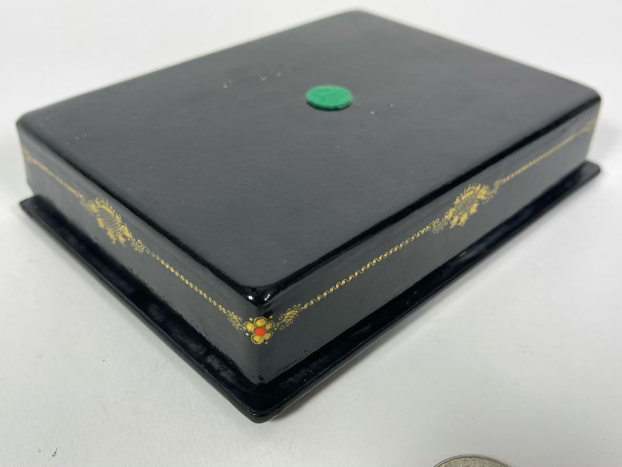 Hand Painted Signed Russian Lacquer Box 5.5W X 4D X 1H [Photo 16]