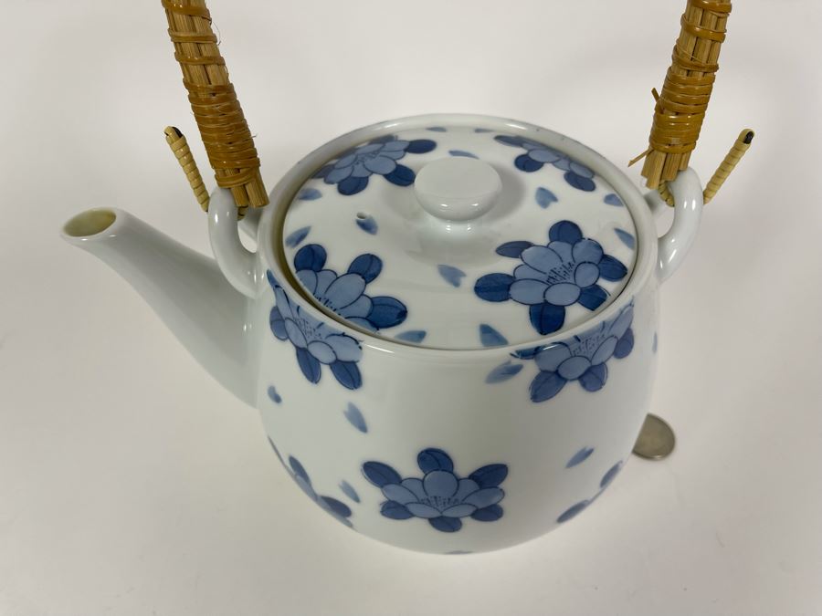 Vintage Asian Blue And White Signed Teapot 8.5W X 5H [Photo 4]