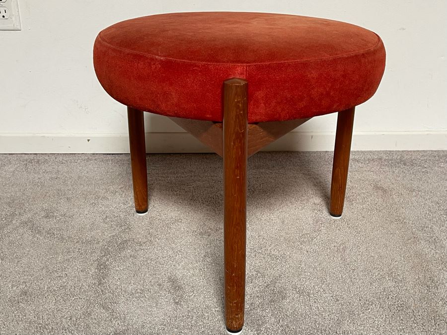 Mid-Century Modern Danish Teak Stool By Hugo Frandsen HF Spottrup 20W X 16H [Photo 8]