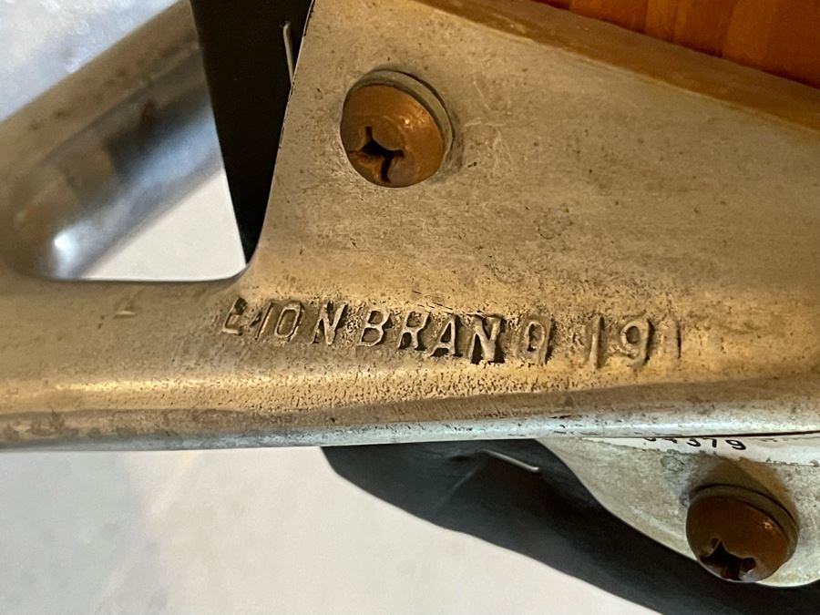 Mid-Century Modern Lion Brand Commercial Grade Armchair From The Music Center Of Los Angeles County [Photo 4]