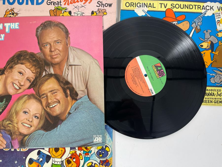 Vintage Vinyl Records: Hanna-Barbera Huckleberry Hound, Quick Draw McGraw, All In The Family [Photo 7]