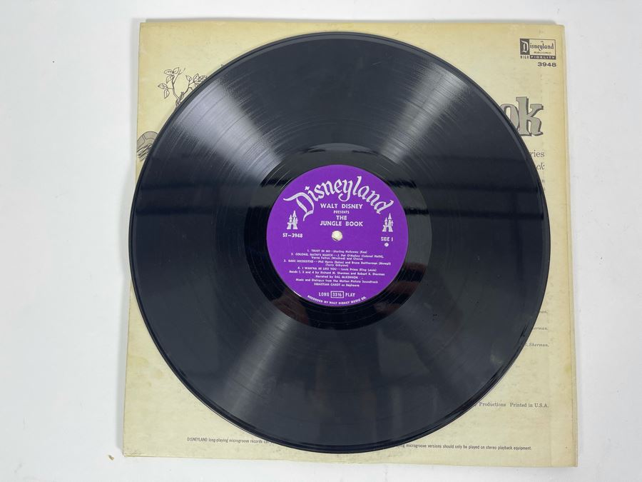 Walt Disney's The Jungle Book Record And Book And Walt Disney's Story Of Dumbo Record And Book [Photo 22]