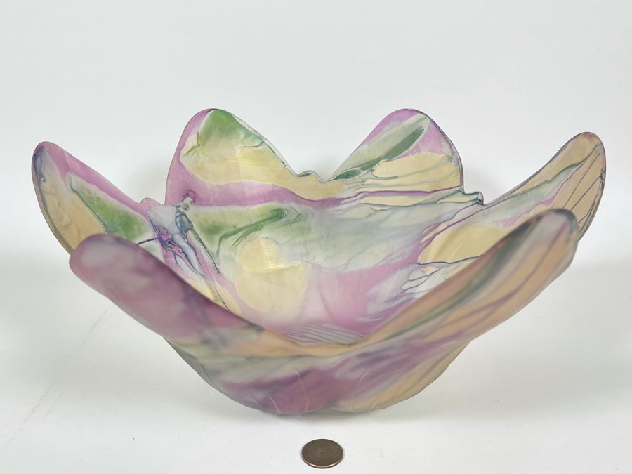 Art Glass Centerpiece Bowl 14W X 6.5H [Photo 1]