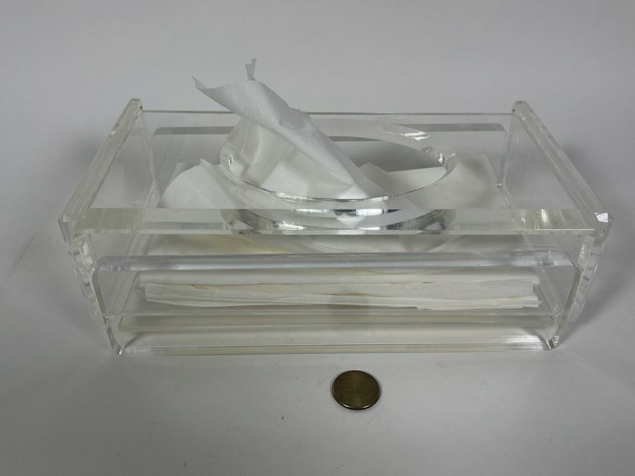 Acrylic Tissue Box 10W X 5D X 3H [Photo 7]