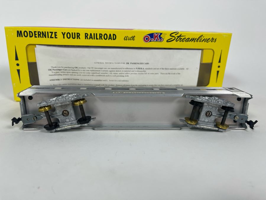 Three New Old Stock O.K. Streamliners Trains HO Astradome, Sleeper And Observation - Plus Assembled Coach Train See Photos (4 Total) [Photo 15]