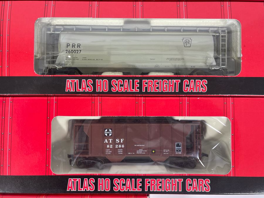 Collection Of Nine Atlas Ho Scale Freight Cars Trains - See Photos For Trains [Photo 7]