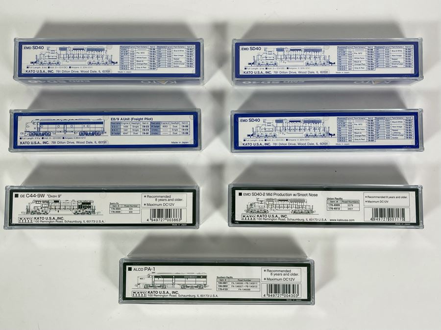 Set Of Seven Kato Precision Railroad Models Trains See Photos 5 3/8' [Photo 2]