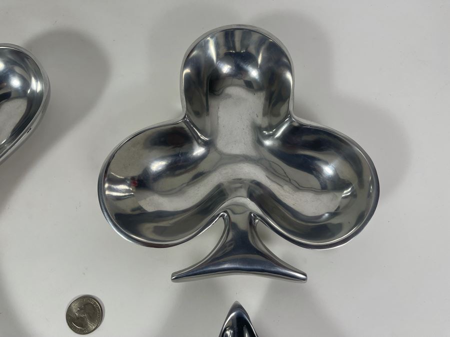 Set Of Four Metal Playing Card Suit Themed Bowls [Photo 5]