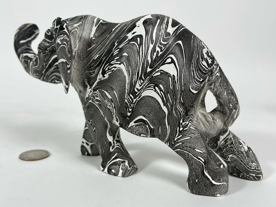 Elephant Sculpture 8W X 2.5D X 4.5H [Photo 7]
