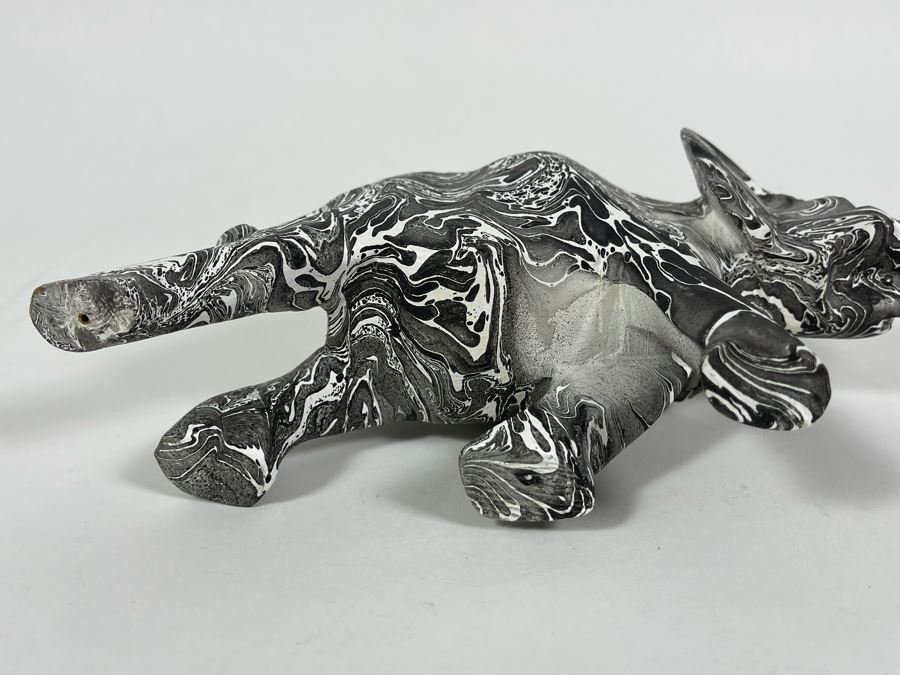 Elephant Sculpture 8W X 2.5D X 4.5H [Photo 9]