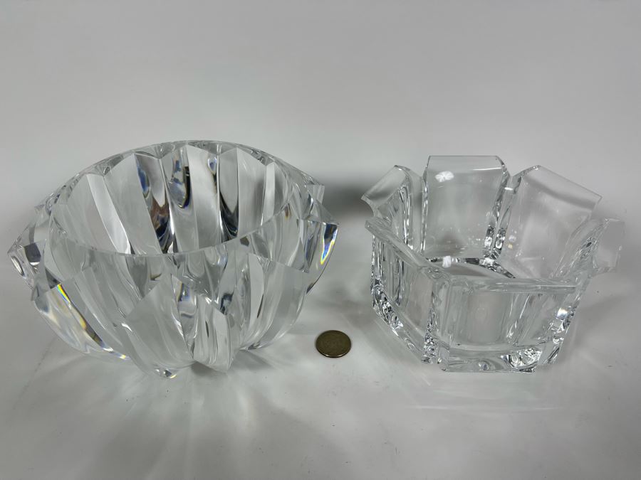 Pair Of Acrylic Lucite Bowls 6W And 7.5W [Photo 3]
