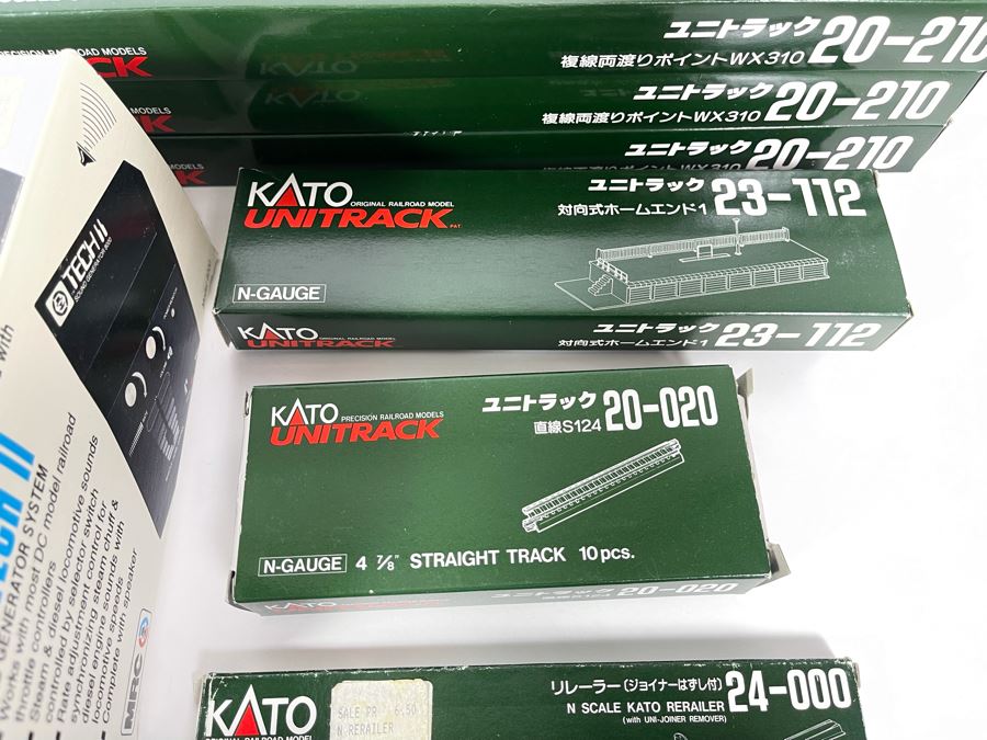 Large Collection Of Kato Train Accessories (Mainly Train Tracks), MRC Tech II Model Train Controller And MRC Tech II Sound Generator [Photo 8]