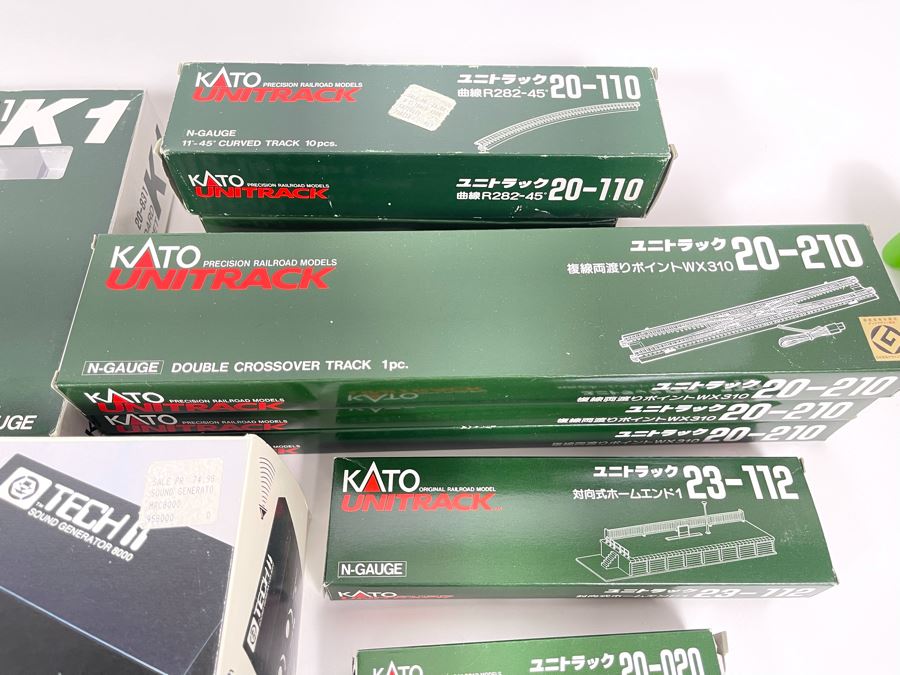 Large Collection Of Kato Train Accessories (Mainly Train Tracks), MRC Tech II Model Train Controller And MRC Tech II Sound Generator [Photo 7]