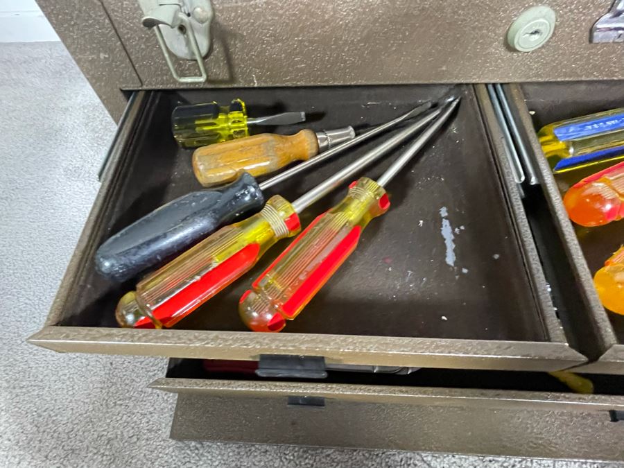 Waterloo Industrial Machinist Toolbox Loaded With Tools Including Snap-On, Craftsman, Mercedes-Benz Wrenches 21W X 9D X 13.5H - See Photos [Photo 13]