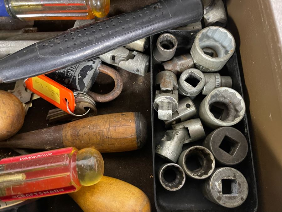 Waterloo Industrial Machinist Toolbox Loaded With Tools Including Snap-On, Craftsman 21W X 9D X 13.5H - See Photos [Photo 10]