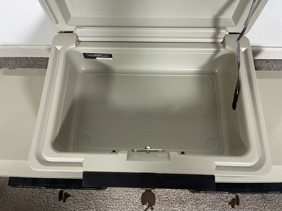 Three Sentry Fire-Safe Security Box Chest Model Safes 1100 14.5W X 11D X 6.5H [Photo 6]