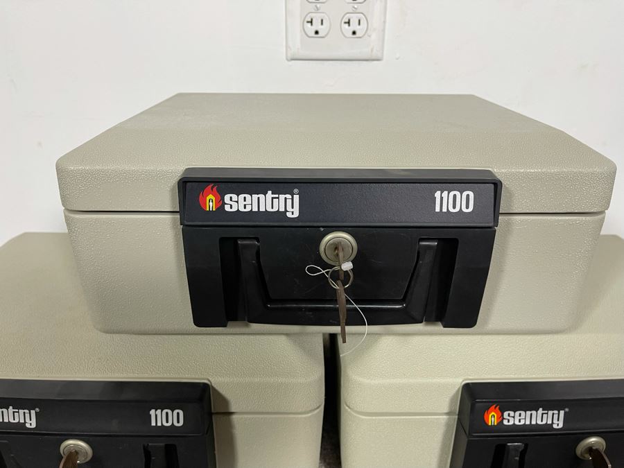 Three Sentry Fire-Safe Security Box Chest Model Safes 1100 14.5W X 11D X 6.5H [Photo 3]