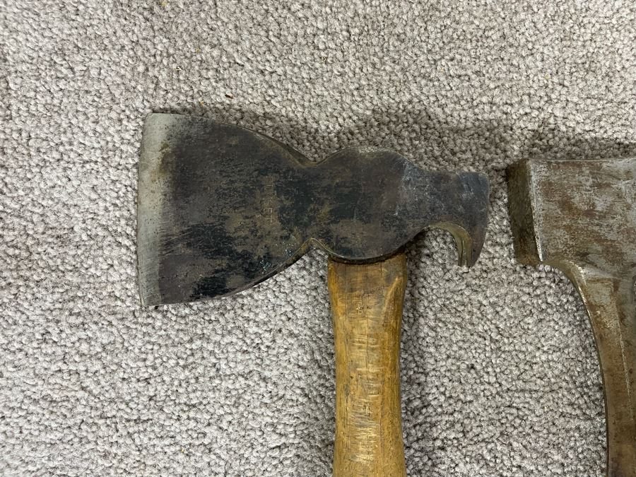 Pair Of Vintage Hatchets [Photo 7]
