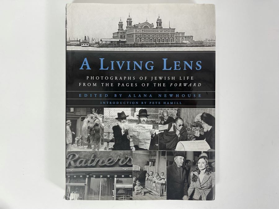 Signed First Edition Book A Living Lens: Photographs Of Jewish Life From The Pages Of THe Forward Signed Alana Newhouse [Photo 2]
