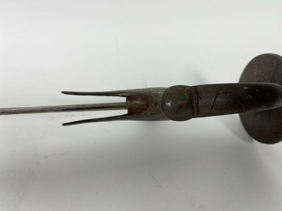 Antique Curved Blade Sword 38L [Photo 18]