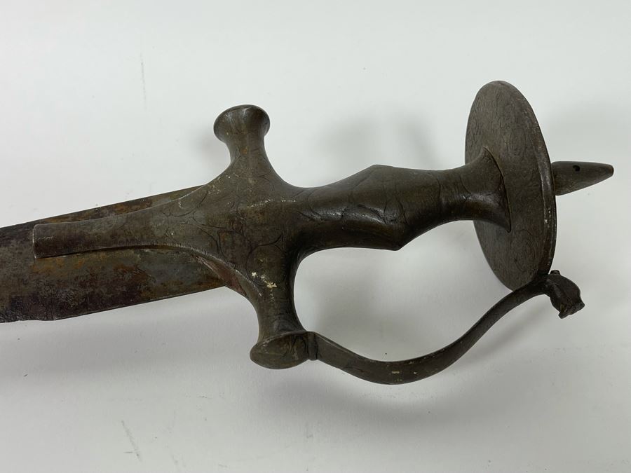 Antique Curved Blade Sword 38L [Photo 4]