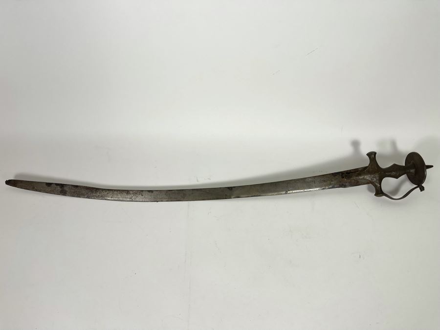 Antique Curved Blade Sword 38L [Photo 3]