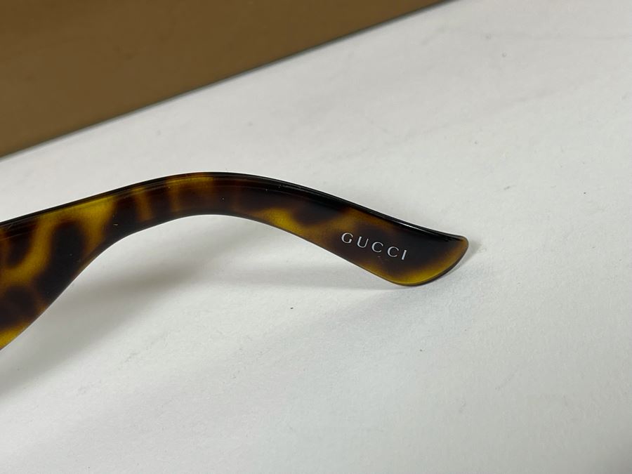Gucci Sunglasses With Box [Photo 13]
