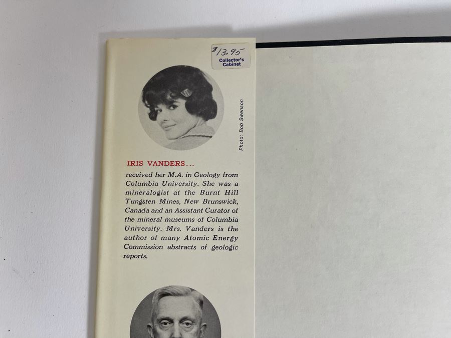Signed First Edition 1967 Book Mineral Recognition Signed By Iris Vanders [Photo 6]