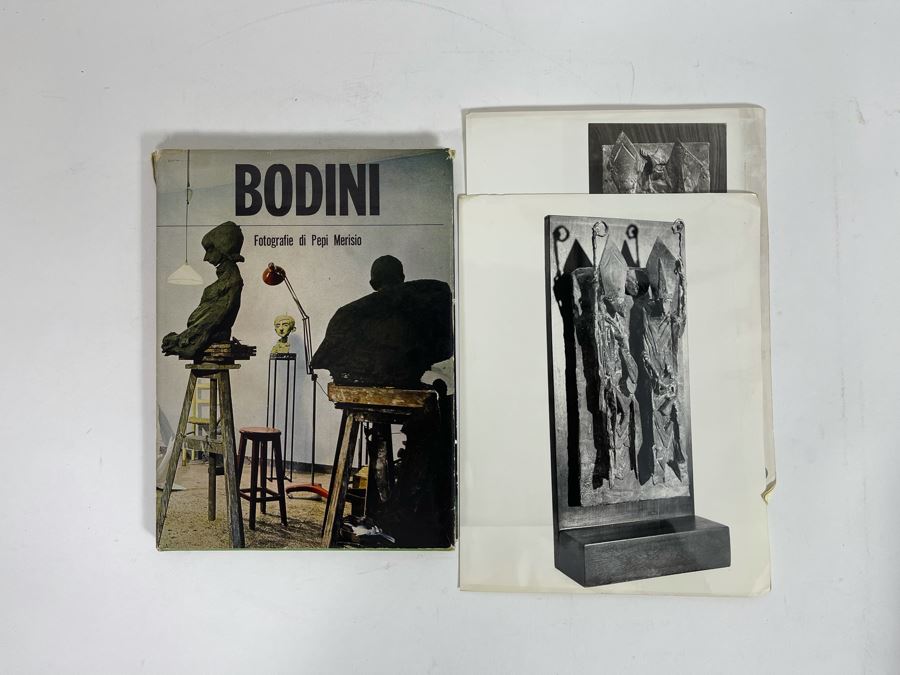 Signed Art Book Of Artist Floriano Bodini Sculptures Photography By Pepi Merisio Signed By Artist Floriano Bodini With Pair Of 8 X 10 B&W Photographs Of His Sculptures [Photo 3]
