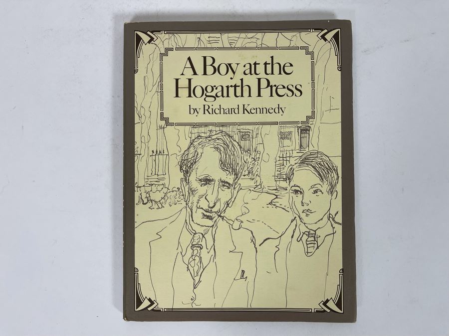 Signed First Edition Book A Boy At The Hogarth Press Signed By Richard Kennedy [Photo 2]