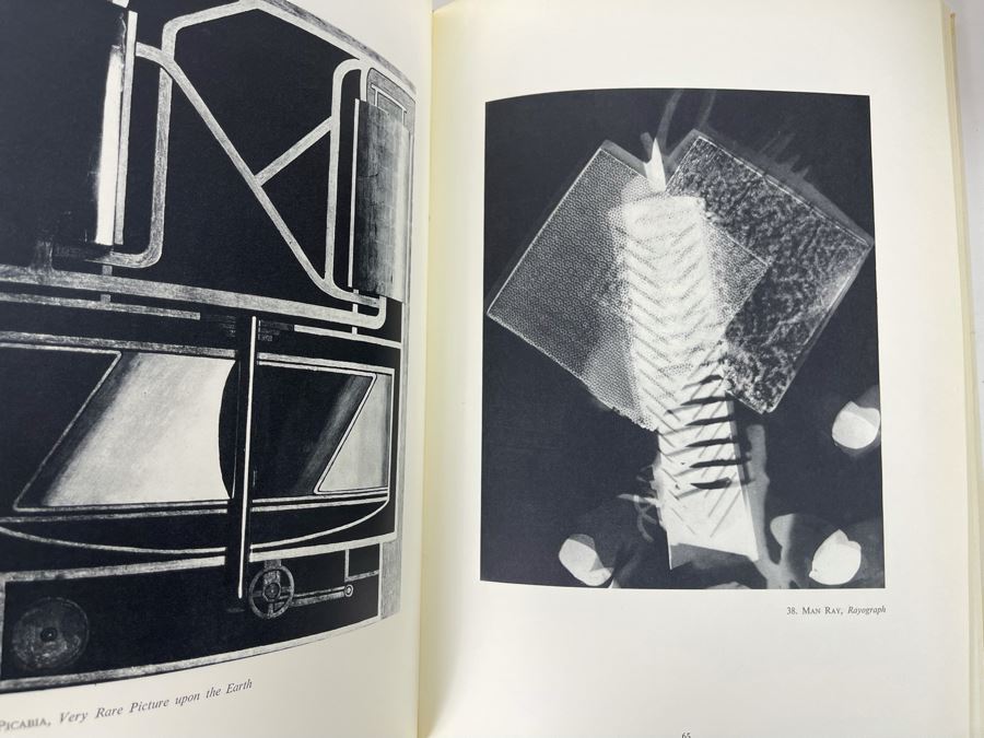 Signed 1967 First Edition Book The Peggy Guggenheim Collection Venice Signed By Peggy Guggenheim [Photo 26]