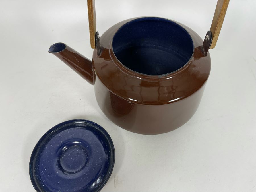 Mid-Century Brown Enamel Teapot [Photo 4]