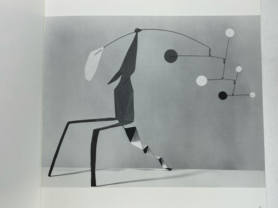 Original 1978 Alexander Calder Sculpture Of The 1970s Art Exhibition Catalog Book M. Knoedler & Co NY  [Photo 7]