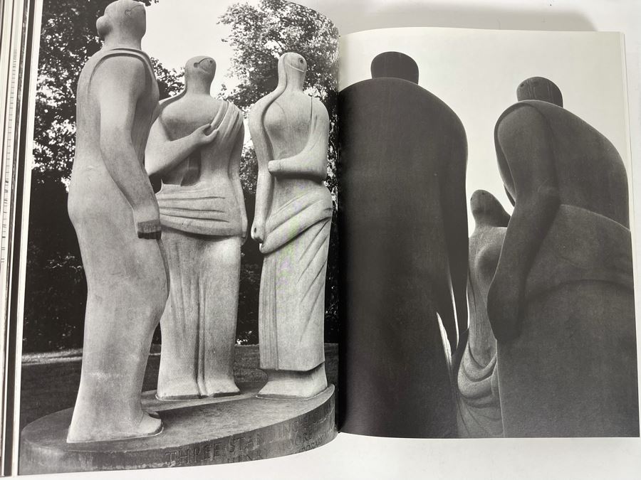 First Edition 1968 Book Henry Moore By John Hedgecoe / Henry Moore With Book Cover [Photo 13]