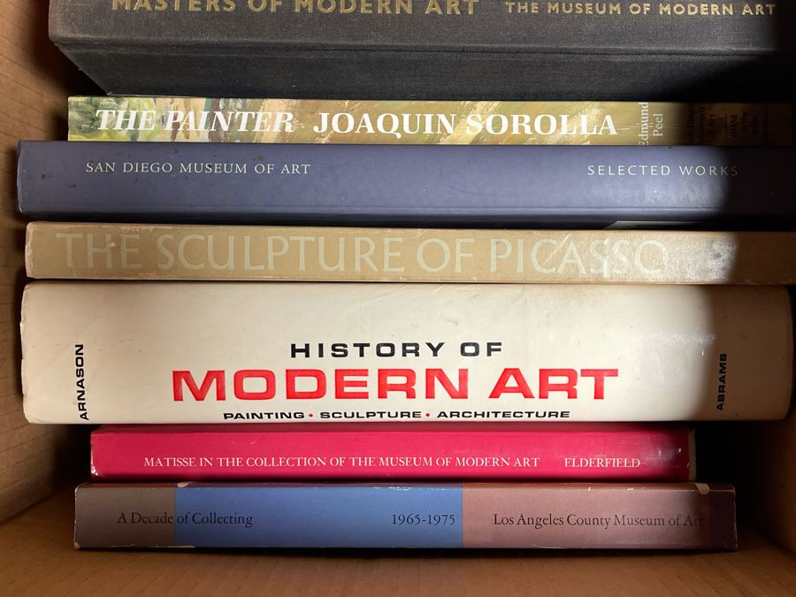 Book Lot Featuring Art Books - See Photos [Photo 6]