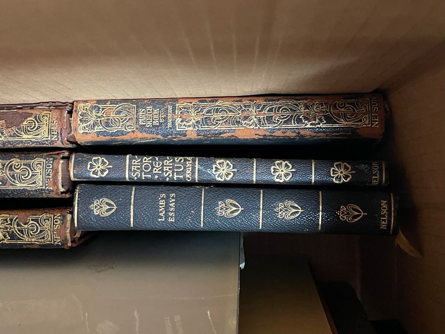 Book Lot Featuring Art Books - See Photos [Photo 4]