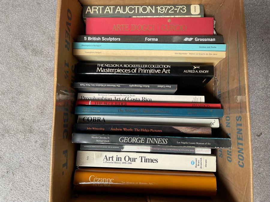 Book Lot Featuring Art Books - See Photos [Photo 1]