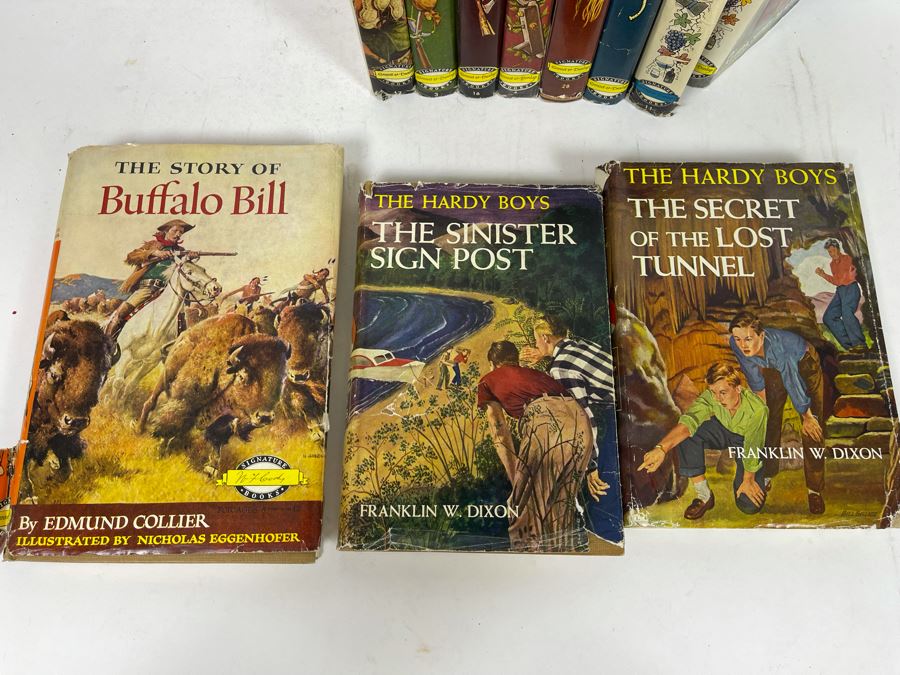 Vintage Kids Books - 11 Books [Photo 3]