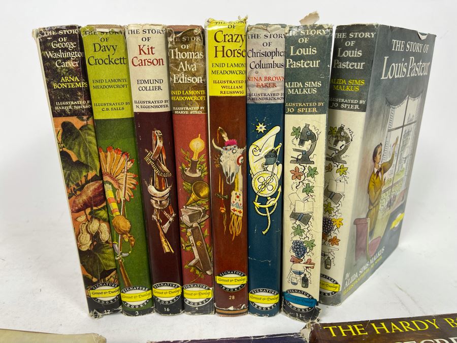 Vintage Kids Books - 11 Books [Photo 10]