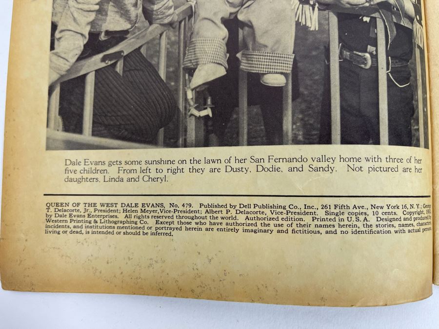 1951 Queen Of The West Dale Evans Comic Book [Photo 3]
