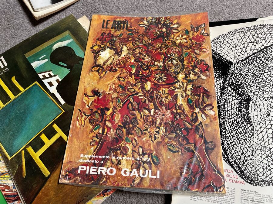 Last Minute Add - Large Collection Of Art Magazines Including Le Arti, Art Forum, Arts Magazine And Art News From 1960s -1970s [Photo 14]