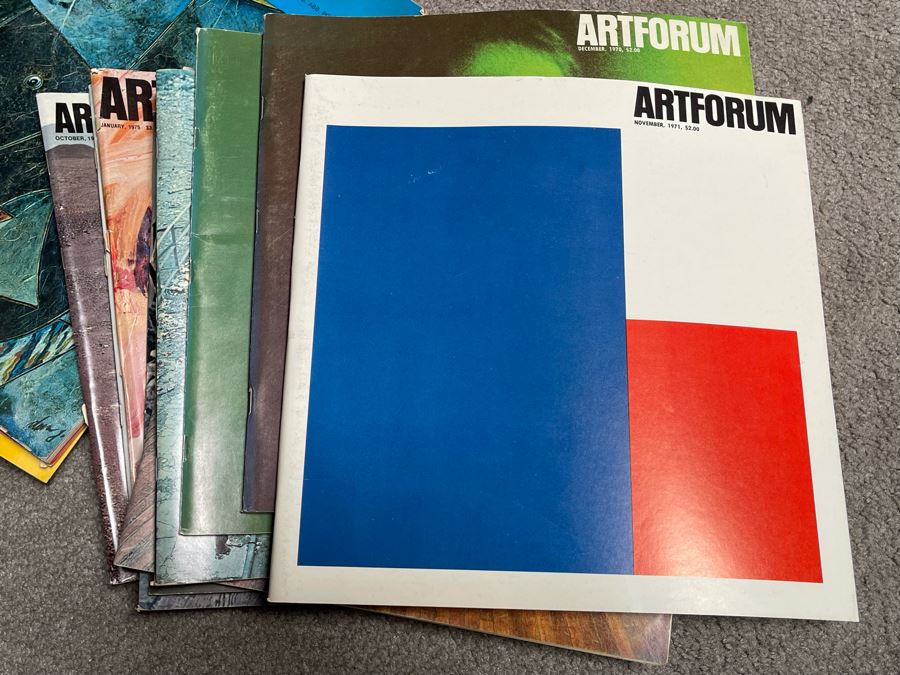 Last Minute Add - Large Collection Of Art Magazines Including Le Arti, Art Forum, Arts Magazine And Art News From 1960s -1970s [Photo 11]