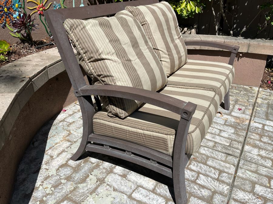 Outdoor Aluminum Loveseat Sofa 58W X 32D X 39.5H [Photo 2]