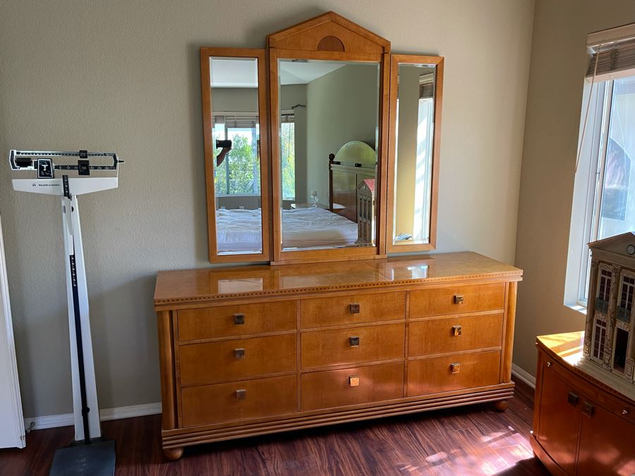 Hickory White Inlaid Chest Of Drawers Dresser With Mirror 74W X 19D X 32H