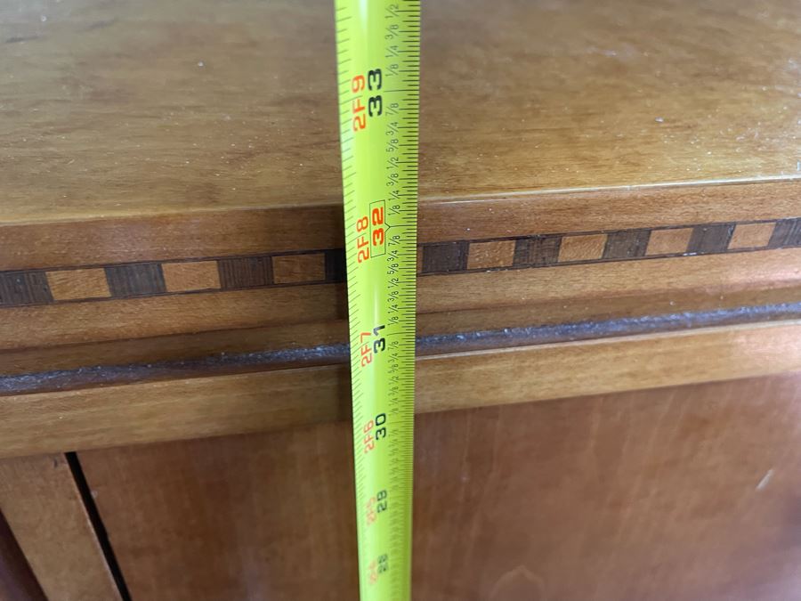 Hickory White Inlaid Chest Of Drawers Dresser With Mirror 74W X 19D X 32H [Photo 18]