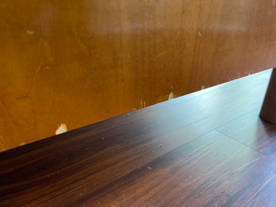 Hickory White Cal King Bed (No Mattress) And Pair Of Hickory White Inlaid Nightstands 28.5W X 18D X 24H [Photo 9]